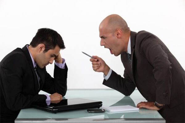 Nằm mơ thấy cãi nhau với người cùng phái có những trường hợp nào?